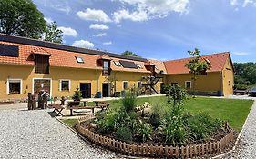 Apartmány Statek Bezdědice